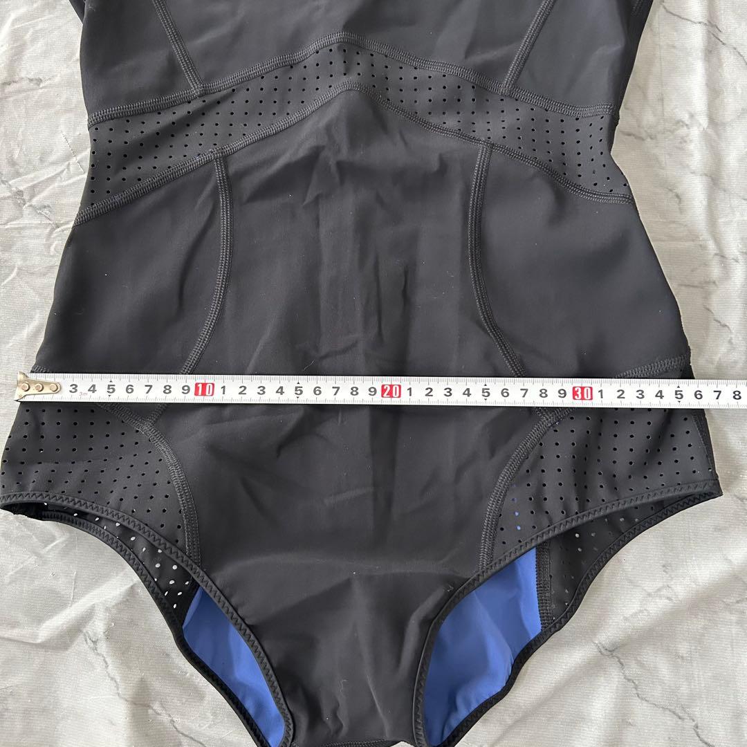 終盤レア品】ルルレモンlululemon 水着 ジップバック パドルスーツ