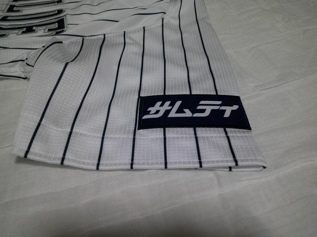 Buffaloesオーセンティック（サード：2022年）山本由伸 MVP - メルカリ