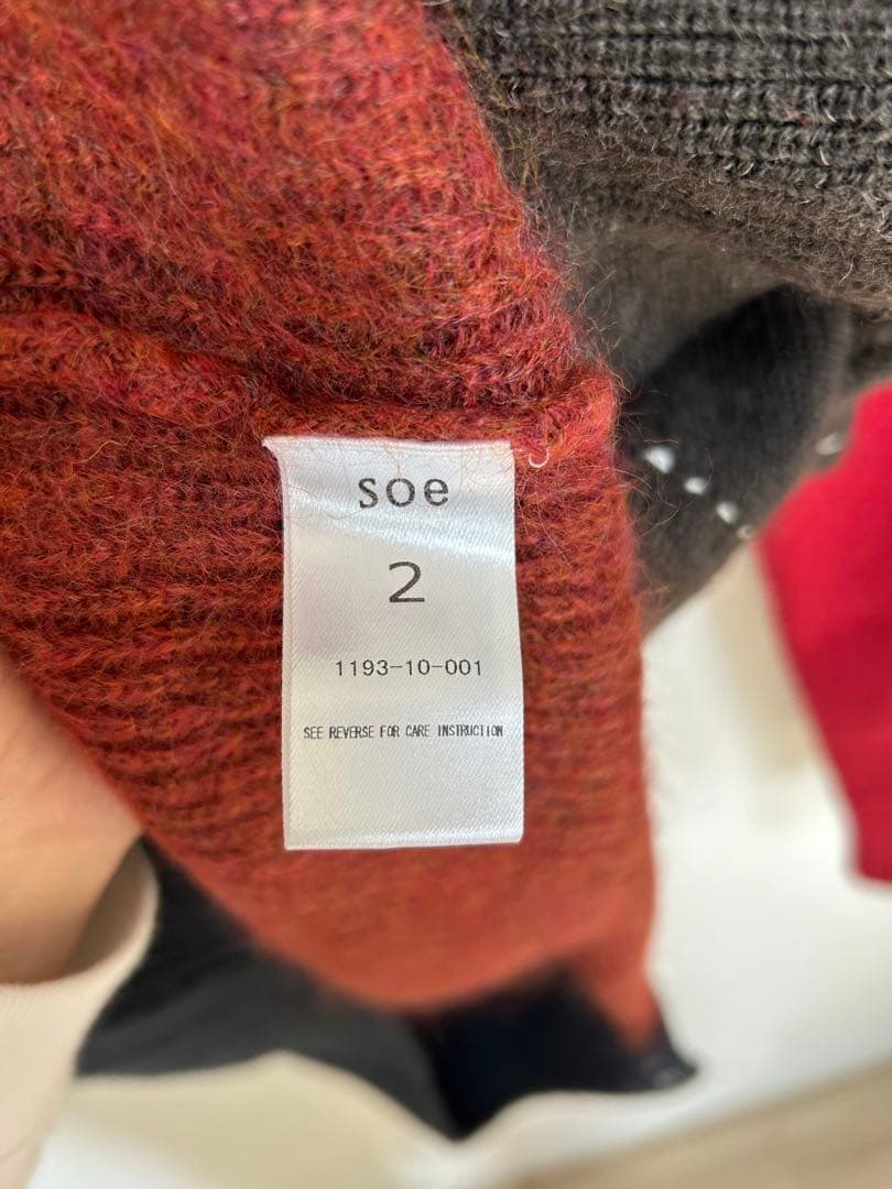 り*ん様 期間限定値下げ soe Layered Sweater サッカー マフ - メルカリ