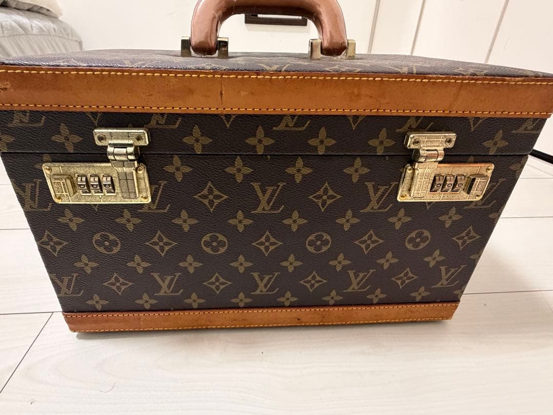 LOUIS VUITTON ヴィンテージ モノグラム ハードケース 楽天市場】LOUIS VUITTON ルイ ヴィトン モノグラム アルゼール60