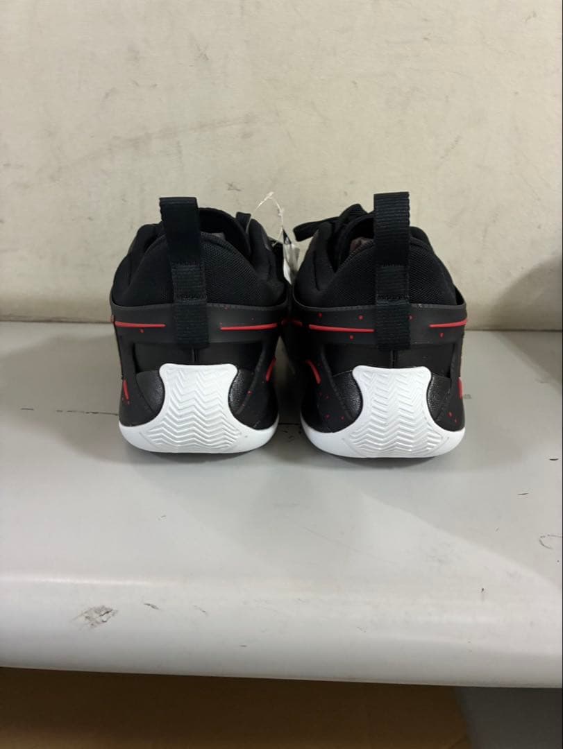 お年玉価格】JORDAN HEIR PF 076カラー 27.5㎝