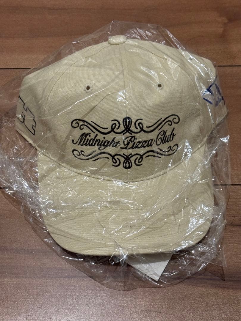 MIDNIGHT PIZZA CLUB × TTTMSW cap BEIGE - メルカリ