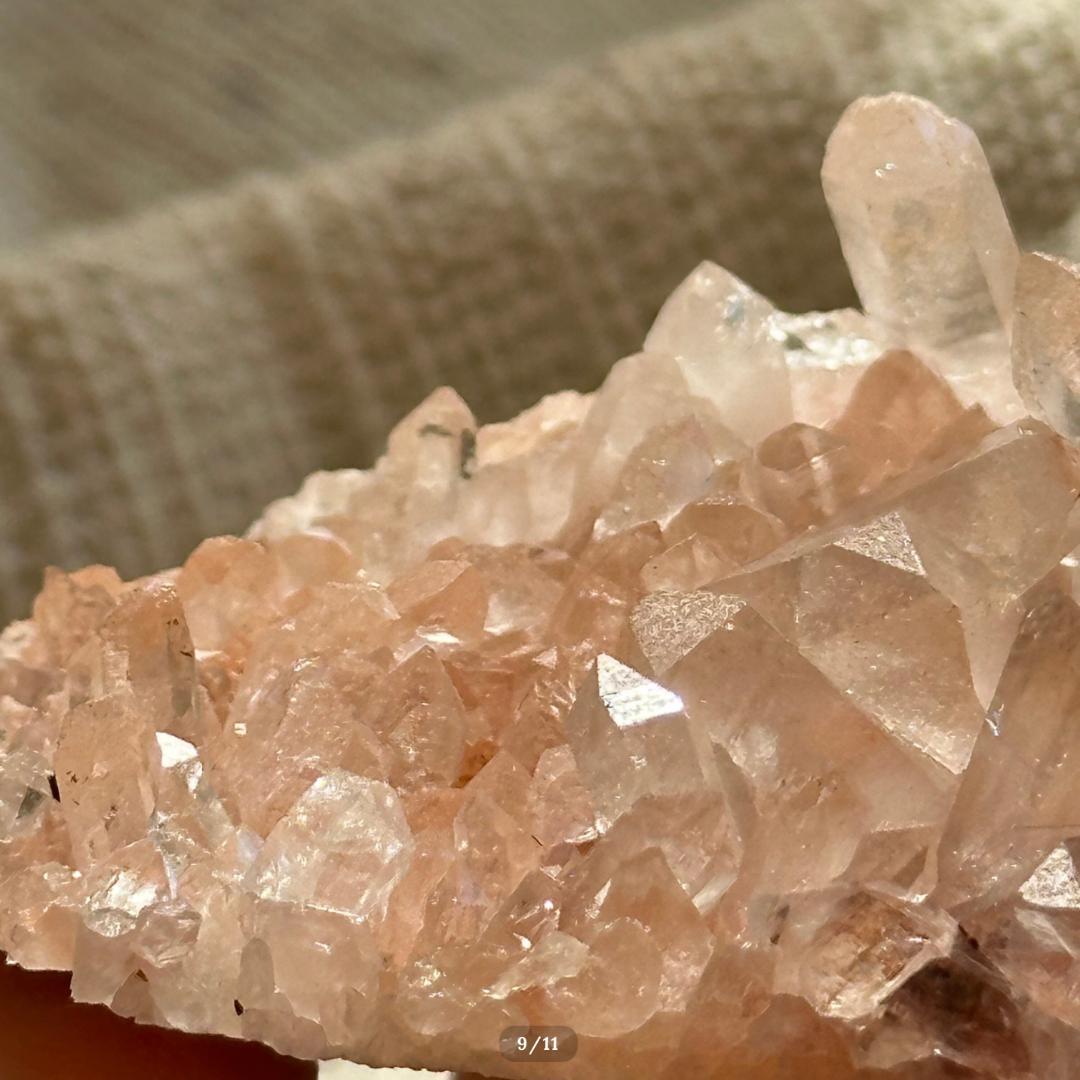 手のひらサイズ【インド・マニカラン産】 ピンクヒマラヤン ミニ