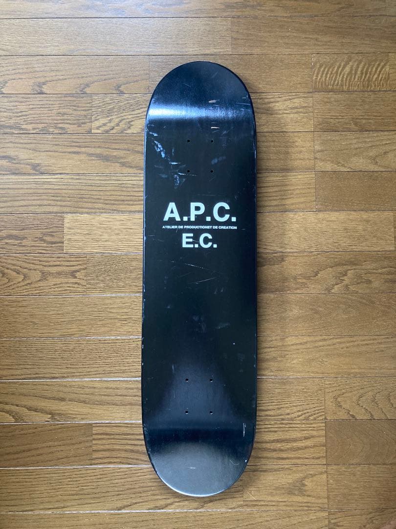 A.P.C.×ELECTRIC COTTAGE（FRAGMENT）スケートボード A.P.C.×ELECTRIC COTTAGE（FRAGMENT）スケートボード