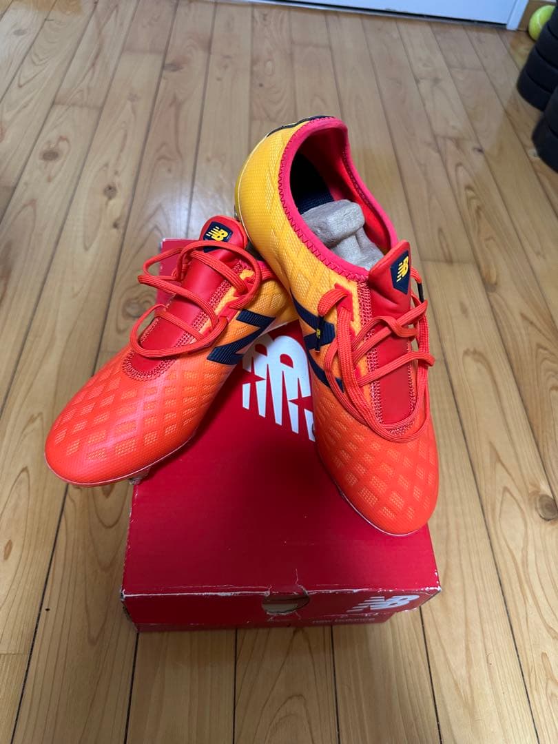 New Balance Furon V4 SG 26cm オレンジ/イエロー - メルカリ