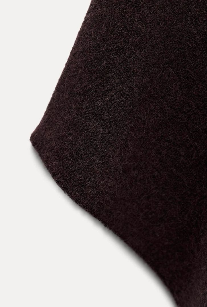 ZARA アシンメトリーニットケープ - メルカリ