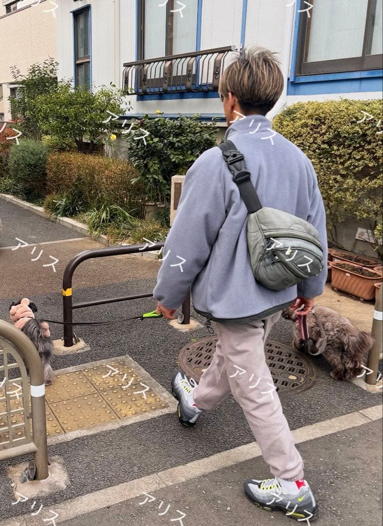新作US Customized Quilted Body Bag キムタク - メルカリ