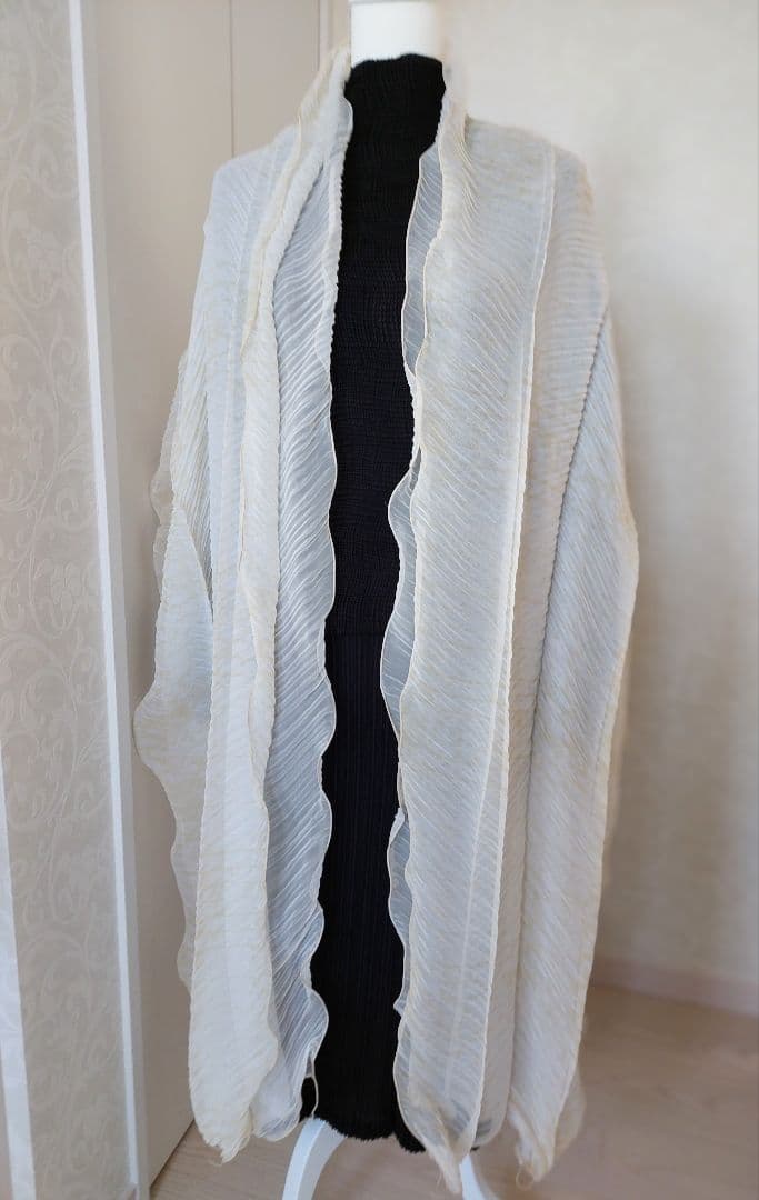 難アリ▪︎ISSEY MIYAKE FETE▪︎2枚布のプリーツ2.6m 1308997517
