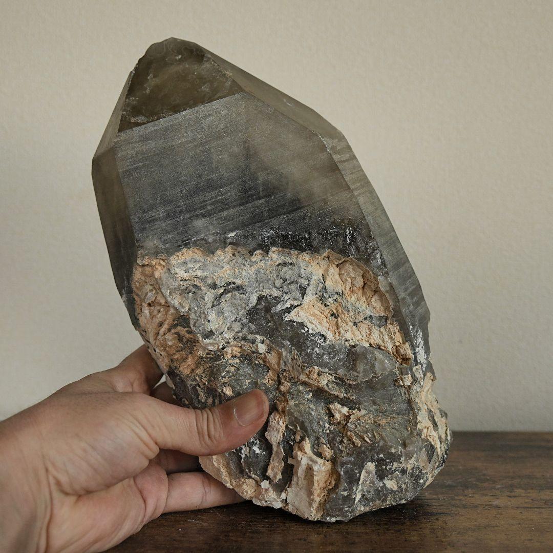 煙水晶 広島県窓ヶ山産 - メルカリ