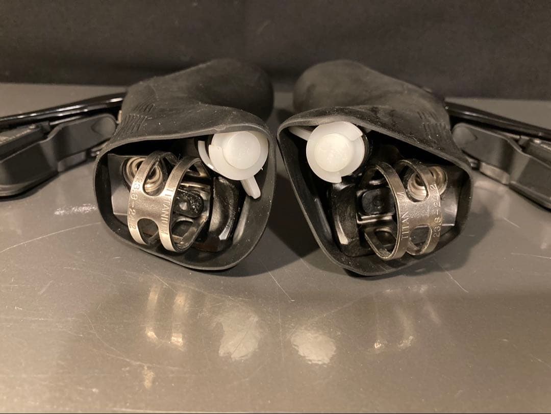 プロ支給品‼️Shimano R9270 デュラエース stiレバー左右 di2の通販は