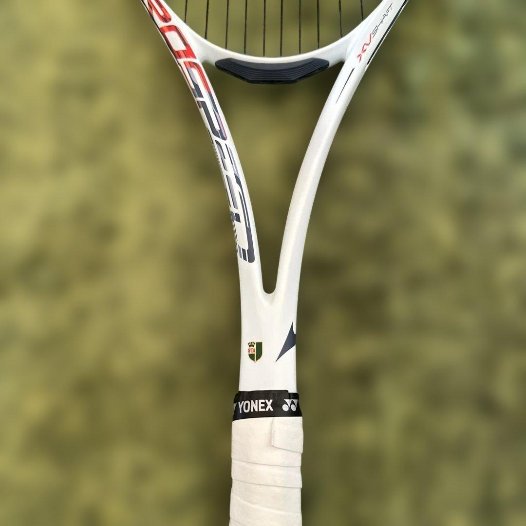 ☆最終再お値下げ☆MIZUNO V-01 軟式テニスラケット ほぼ新品(^^)