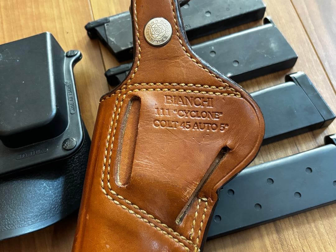 東京マルイ M1911 コルトガバメント ガスガン ビアンキレザー ホルスター