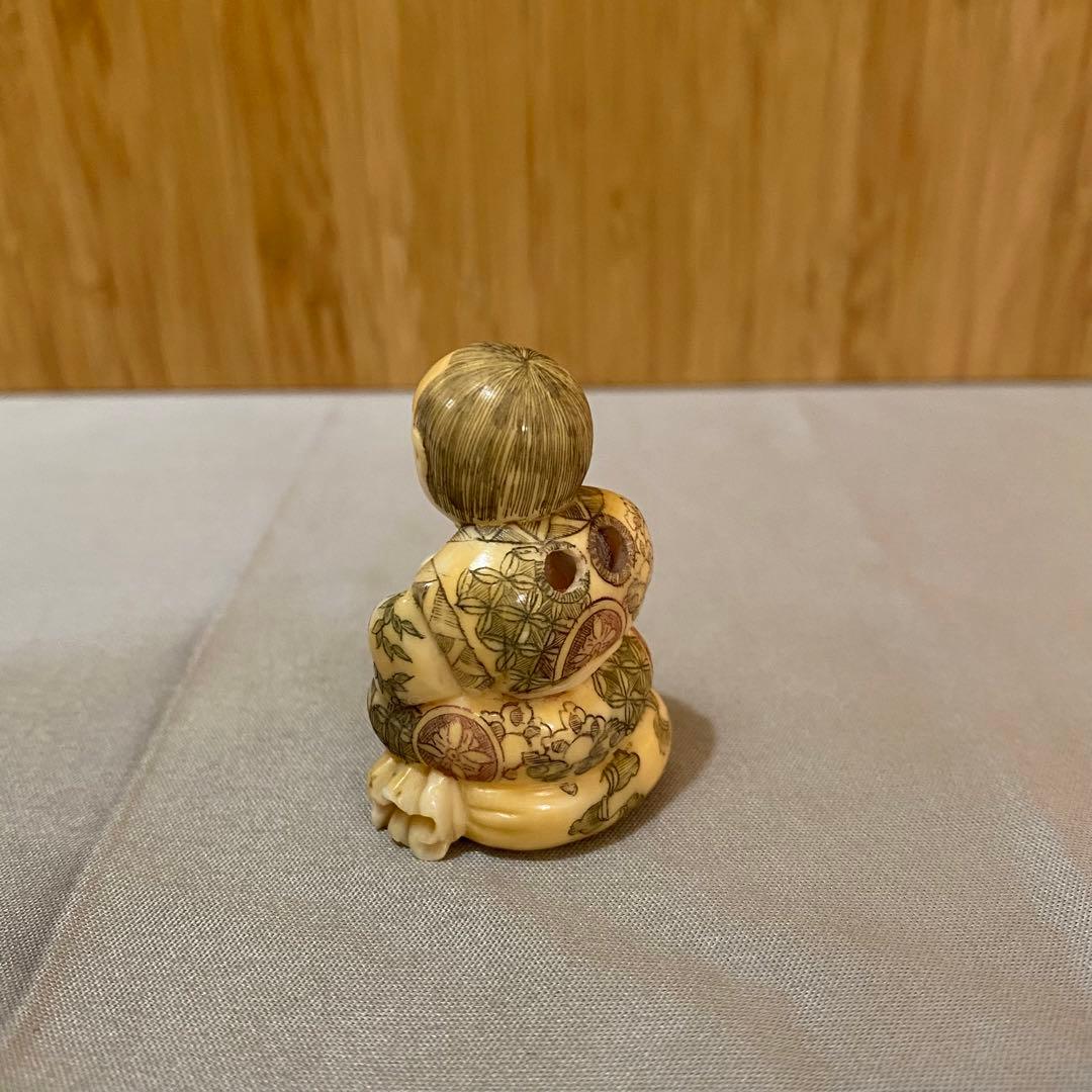 古美術 在銘 山口 カバ牙 根付 河馬 骨董 Netsuke 人物 彫刻⑧