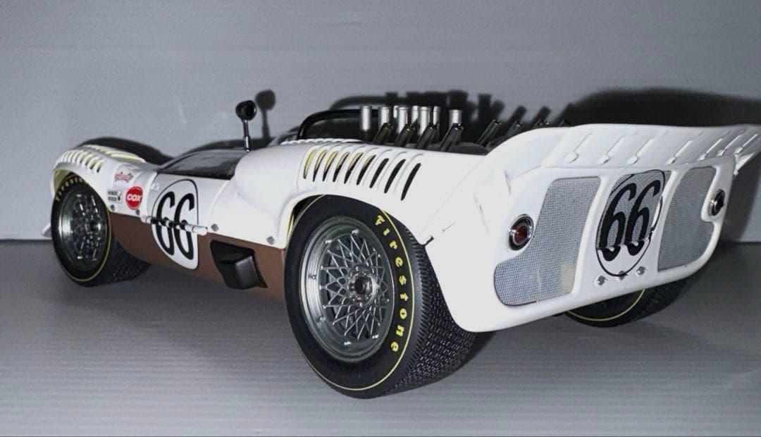 オートアート シャパラル2 スポーツレーサー 1/18の通販はau PAY