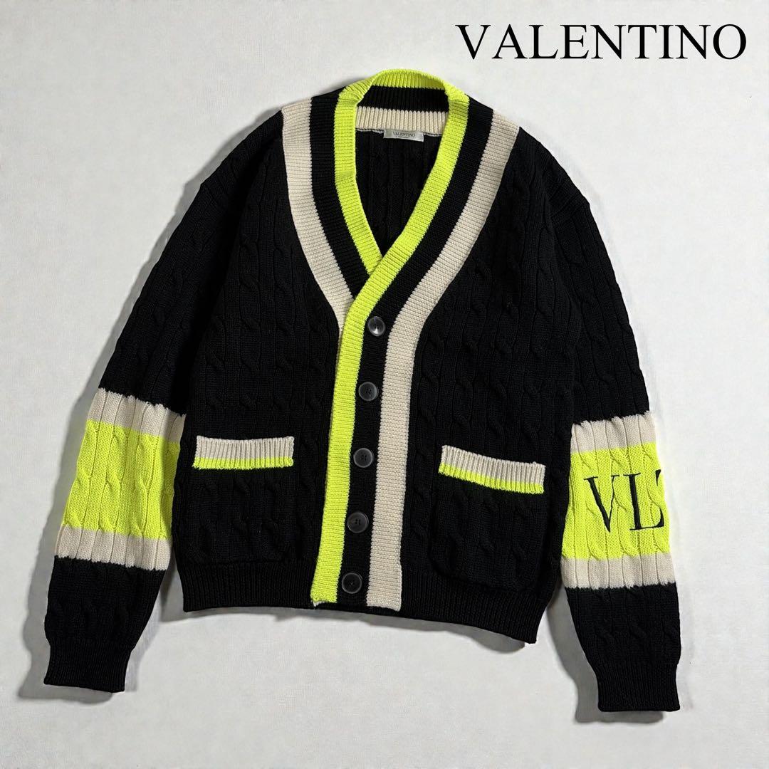 【NFC反応有】ヴァレンティノ VLTN ロゴ カーディガン ヴァージンウール NFC反応有】ヴァレンティノ VLTN ロゴ カーディガン ヴァージンウール
