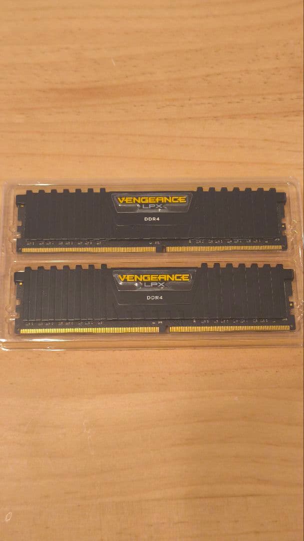 CORSAIR DDR4 2666MHz 8GB×2枚 計16GB VENGEANCE® RGB PRO 16GB (2 x 8GB) DDR4 DRAM 2666MHz C16 Memory Kit