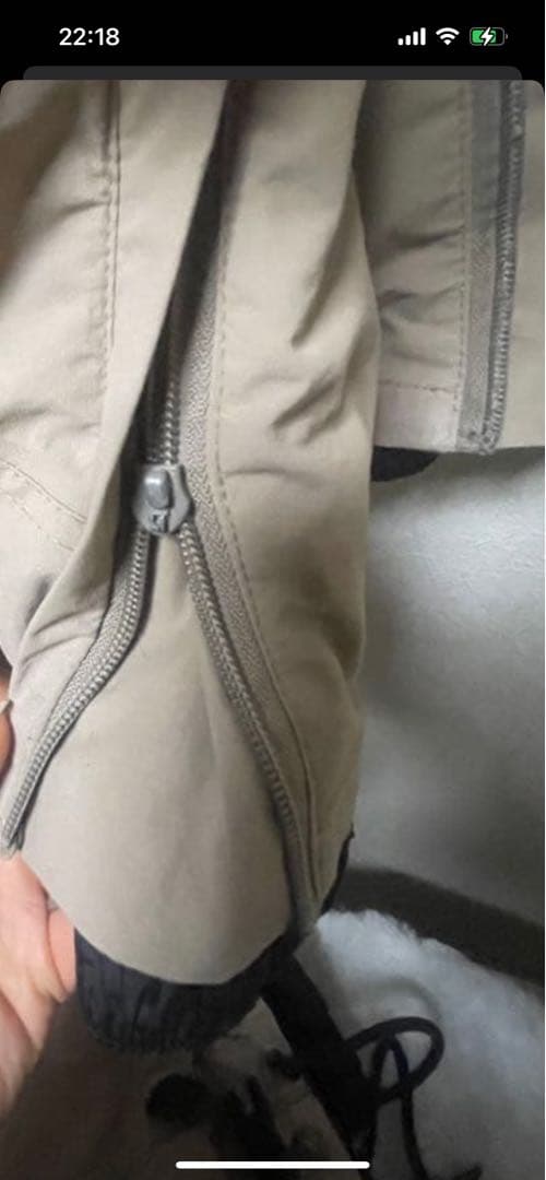 uss2スノボードウェア ベージュ