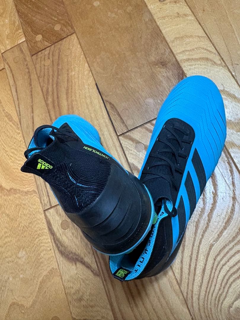 新古品　廃盤品　アディダス　プレデター 19.1 FG AG 27.5cm