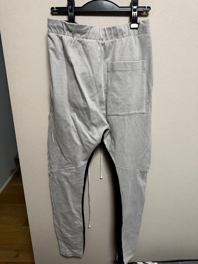 《Mr.Children桜井愛用ブランド》ダメージソフトサルエルパンツ