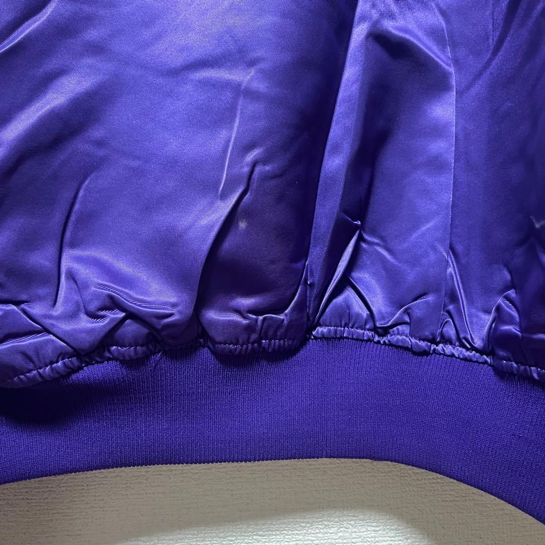 梅*西様 NBA ロサンゼルス・レイカーズ スタジャン XL 刺繍 バスケットボ