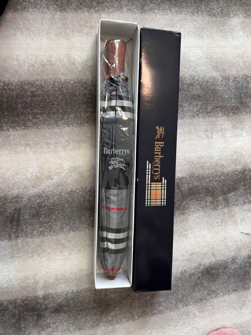 【新品未開封】Burberrys 折りたたみ傘 楽天市場】【難あり未使用品】【BURBERRY】バーバリー 日本製 裏地ノバ