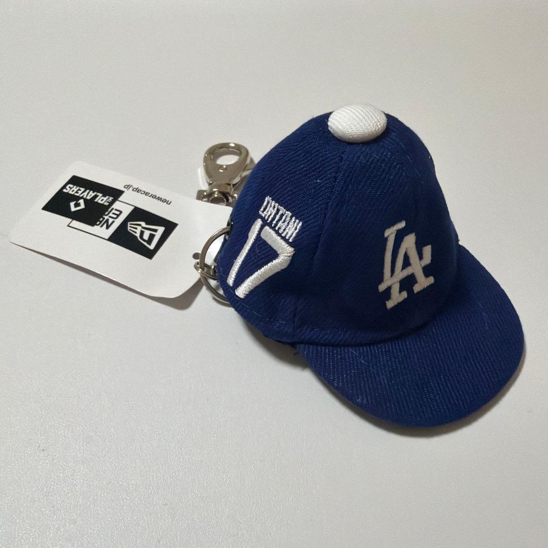 ニューエラ LAドシャーズ キャップキーホルダー 大谷翔平 - メルカリ
