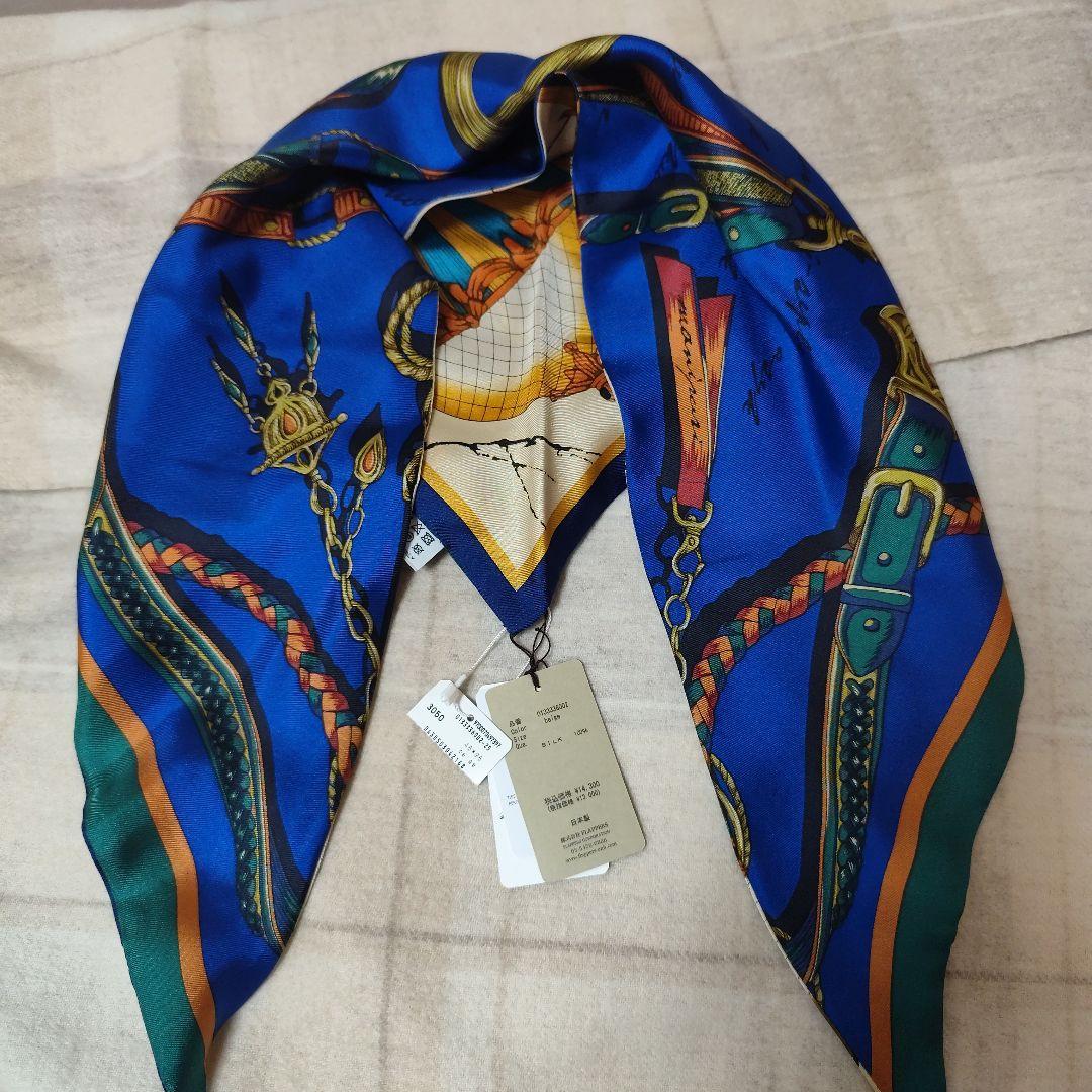 新品マニプリ シルク気球と星のデザイン スカーフ タグ付き