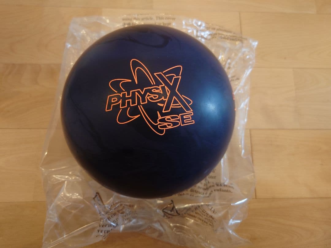 フィジックス　PHYSIX SE ボウリングボール 15ポンド　4オンス　新品 フィジックス PHYSIX SE ボウリングボール 15ポンド 4オンス 新品
