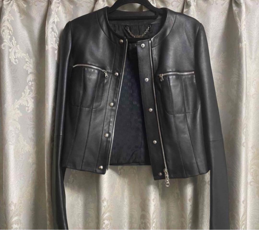 LOEWE ノーカラー ライダース 未使用品 正規品 LOEWE（ノーカラージャケット）のフリマアイテム一覧