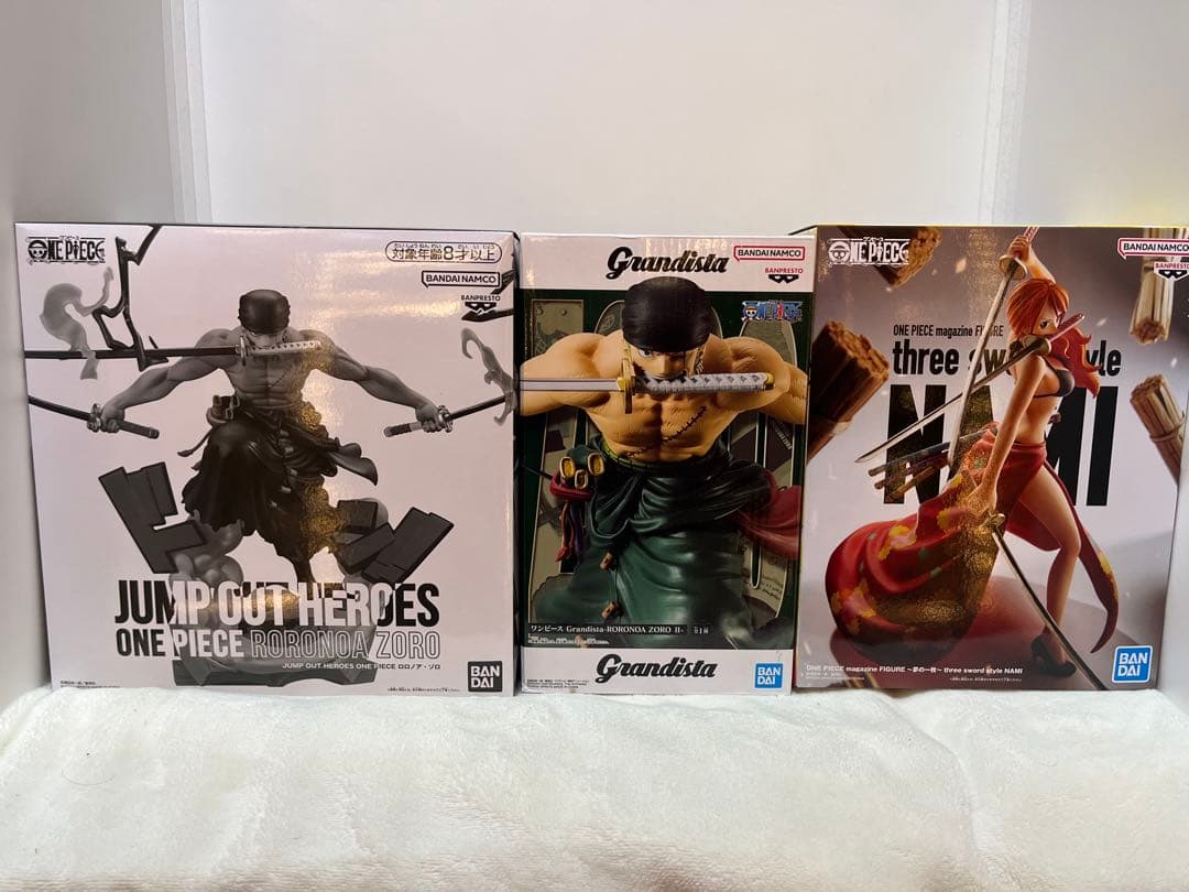 新品未開封⭐︎ワンピースmagazine夢の一枚三刀流ナミ 三刀流ゾロセット Amazon.co.jp: ONE PIECE magazine FIGURE 夢の一枚 three sword style