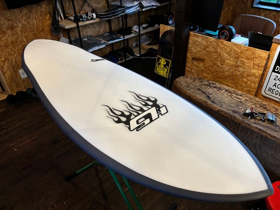 HaydenShapes ヘイデンシェイプス 2024 VIRTUE FF5.8 HaydenShapes ヘイデンシェイプス 2024 VIRTUE FF5.8 - メルカリ