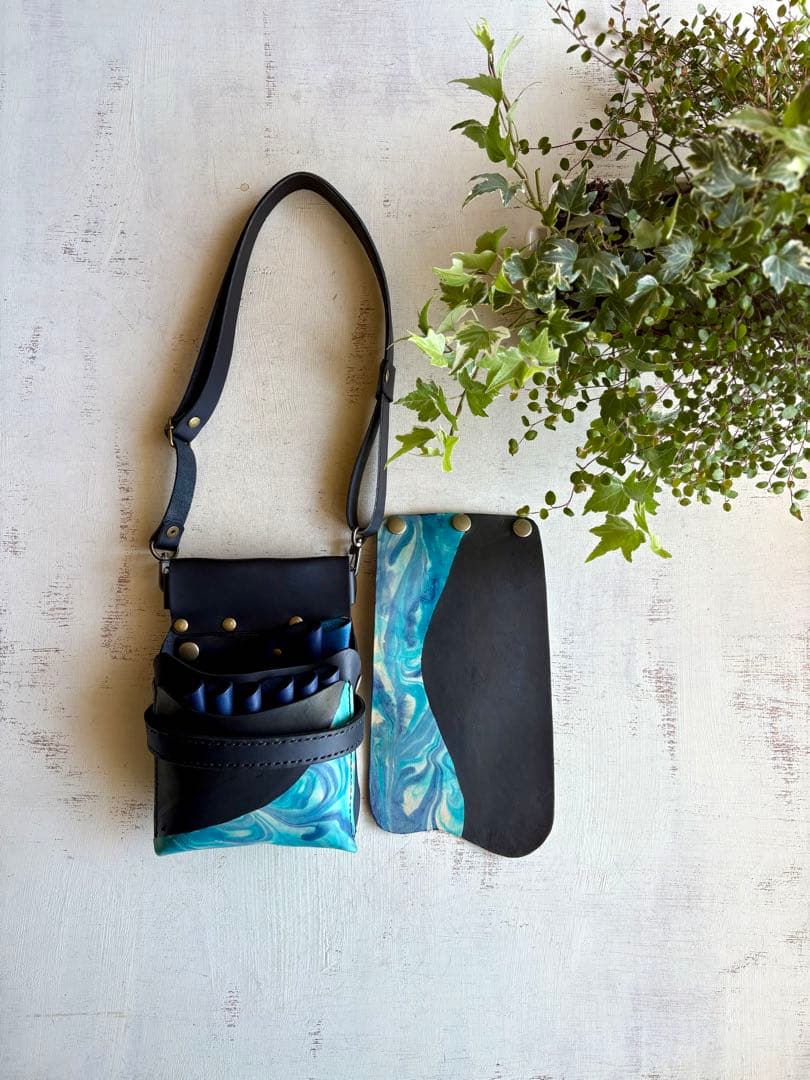 そな 手染めターコイズマーブルの蓋付き大容量シザーケース そな様専用 手染めターコイズマーブルの蓋付き大容量シザーケース