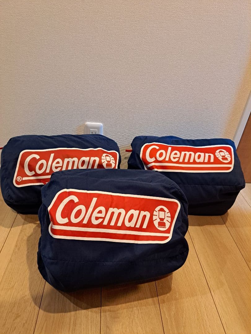 Coleman 寝袋 アドベンチャースリーピングバッグ C5 3個セット Amazon.co.jp: Coleman(コールマン) 寝袋 アドベンチャークッション