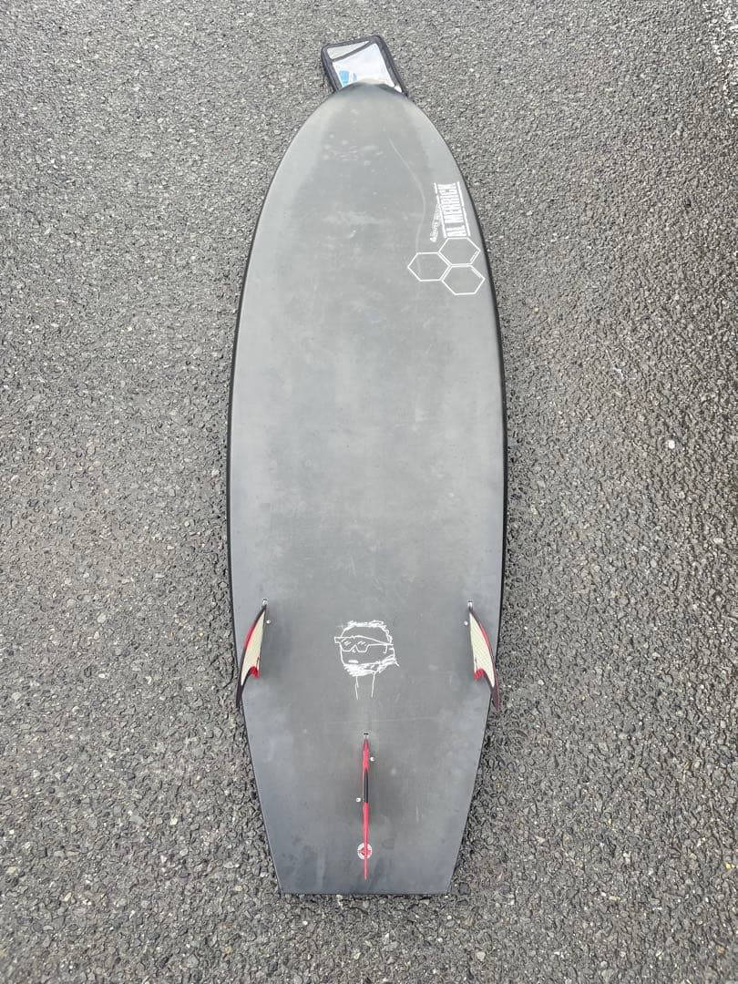 手渡し限定】アルメリック ネックベアード2 5.6 ブラックシャドウ