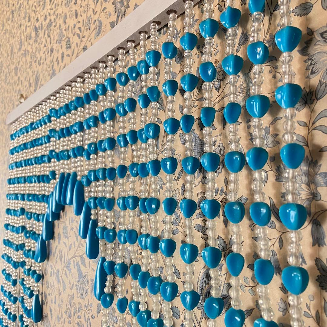 昭和レトロ ビーズのれん 当時物 レトロポップ ブルー - メルカリ