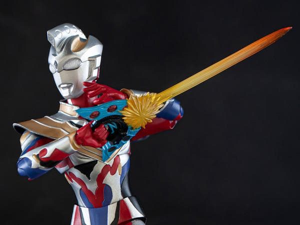 魂ウェブ商店 S.H.Figuarts ウルトラマンゼット ガンマフューチャー