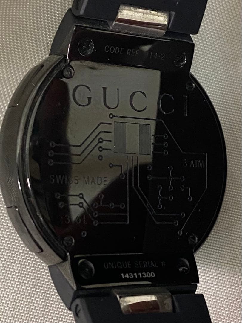 電池交換済み】アイグッチ I-GUCCI メタルシルバー＆ブラックラバー