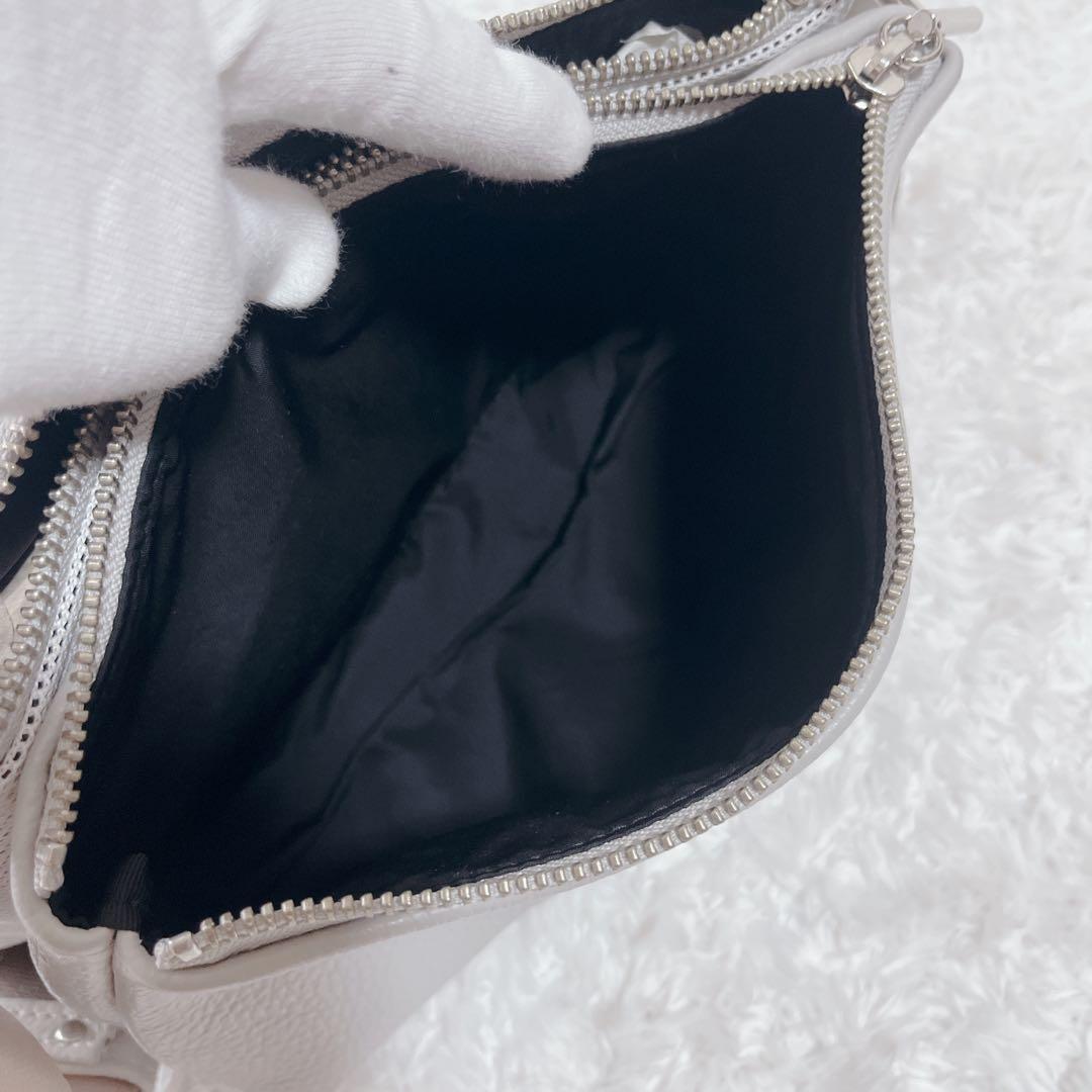 極美品✨chi.wata ボディバッグ ウエストバッグ ショルダー グレー