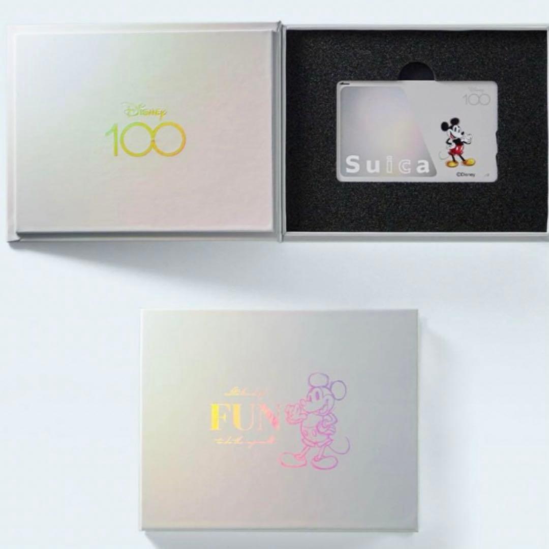 ディズニー100周年記念Suica限定 ディズニー創立100周年を記念した｢＜Disney100＞記念Suica｣を紹介