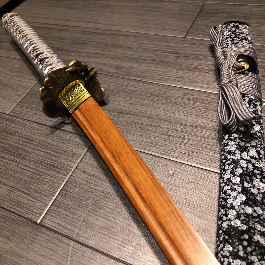 希少品 高級模造刀 ローズウッド 木刀 鞘付き木刀 拵え 高級居合刀 刀剣