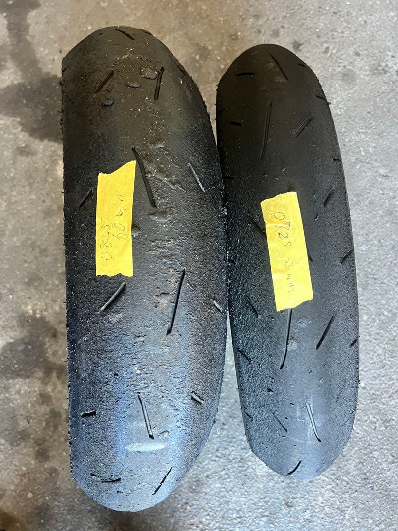 送料込み室内保管 中古DUNLOP KR410 前後セット JP250等　6 DUNLOP（ダンロップ） [前後セット] 新品 KR410 90/80-17 2本 [NS50R