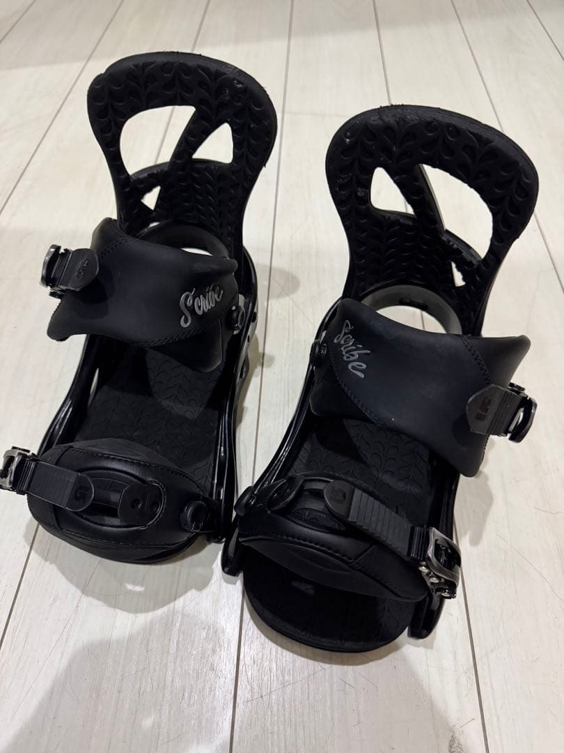 Burton Scribe ウィメンズ　ビンディング　M Women's Burton Scribe Re:Flex Snowboard Bindings | Burton.com