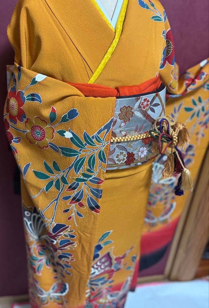 特価品！カラシ色 雅な京紅型振袖6点フルセット+帯揚げ1枚おまけ 蝶と