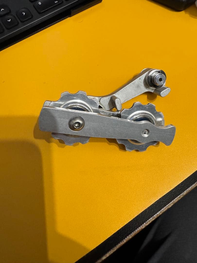 PAUL “MELVIN” Chain Tensioner（シルバー）