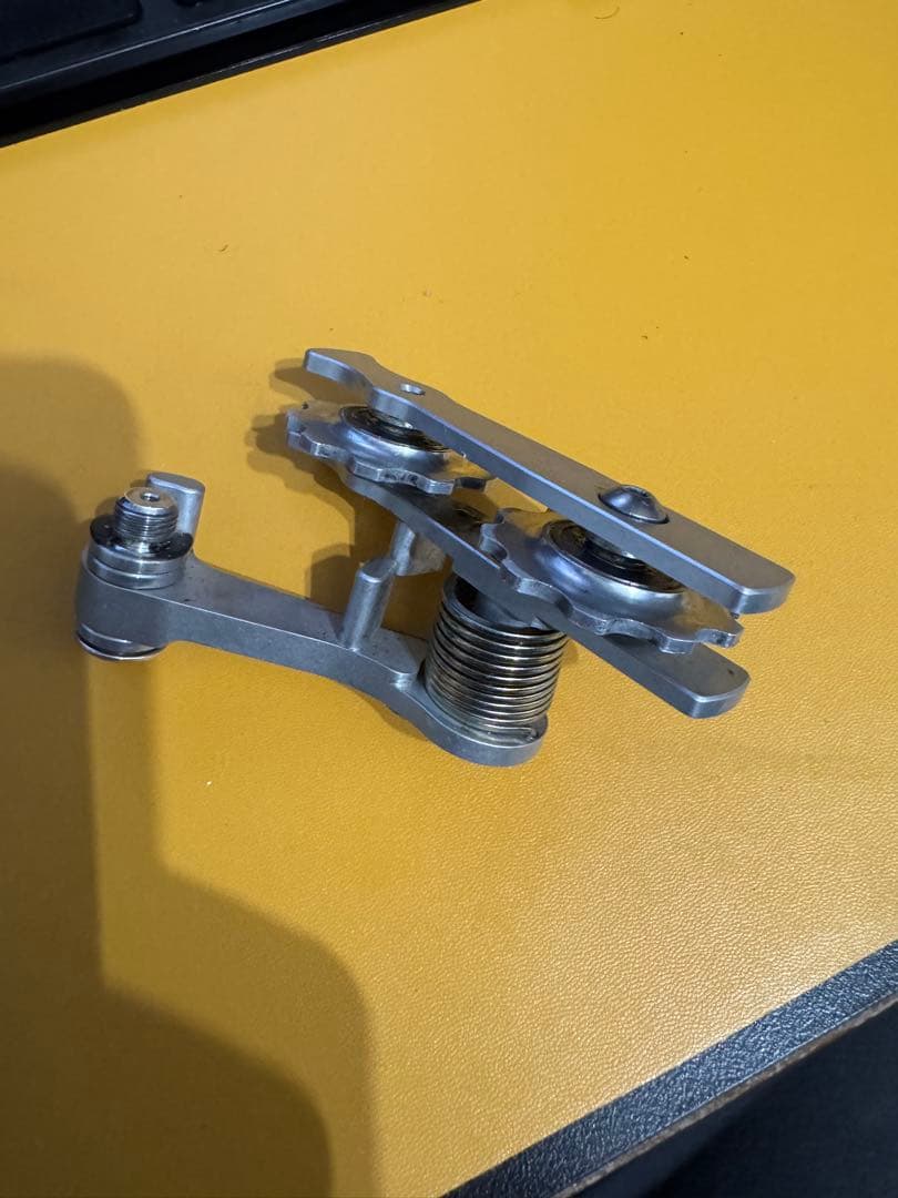 PAUL “MELVIN” Chain Tensioner（シルバー）