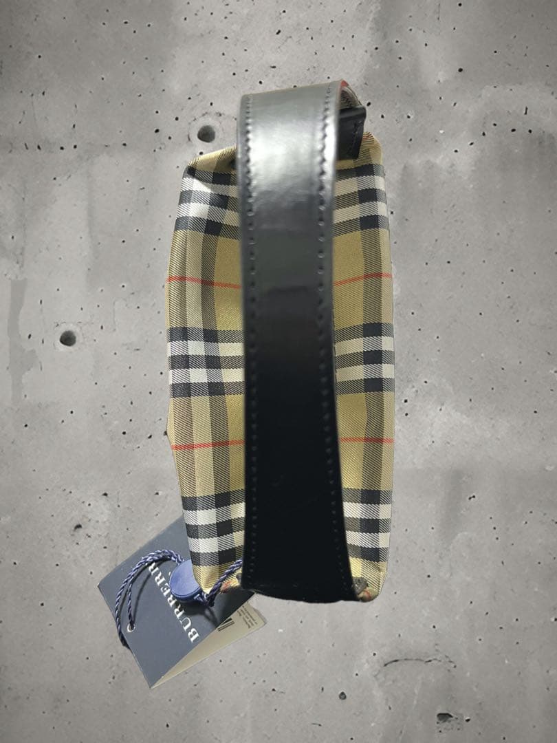 未使用級✨BURBERRY バーバリー ミニポーチ スクエア ノバチェック