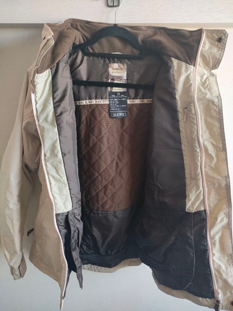 美品 レディース スキーウェア スノーボードウェア フェニックス 11号 M