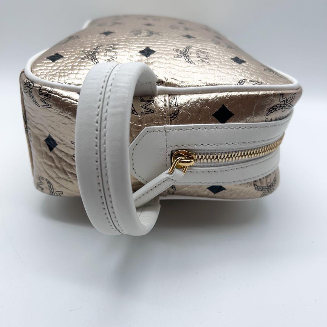 未使用級】 MCM バッグ ポーチ シューズバッグ ヴィセトス柄 ゴールド