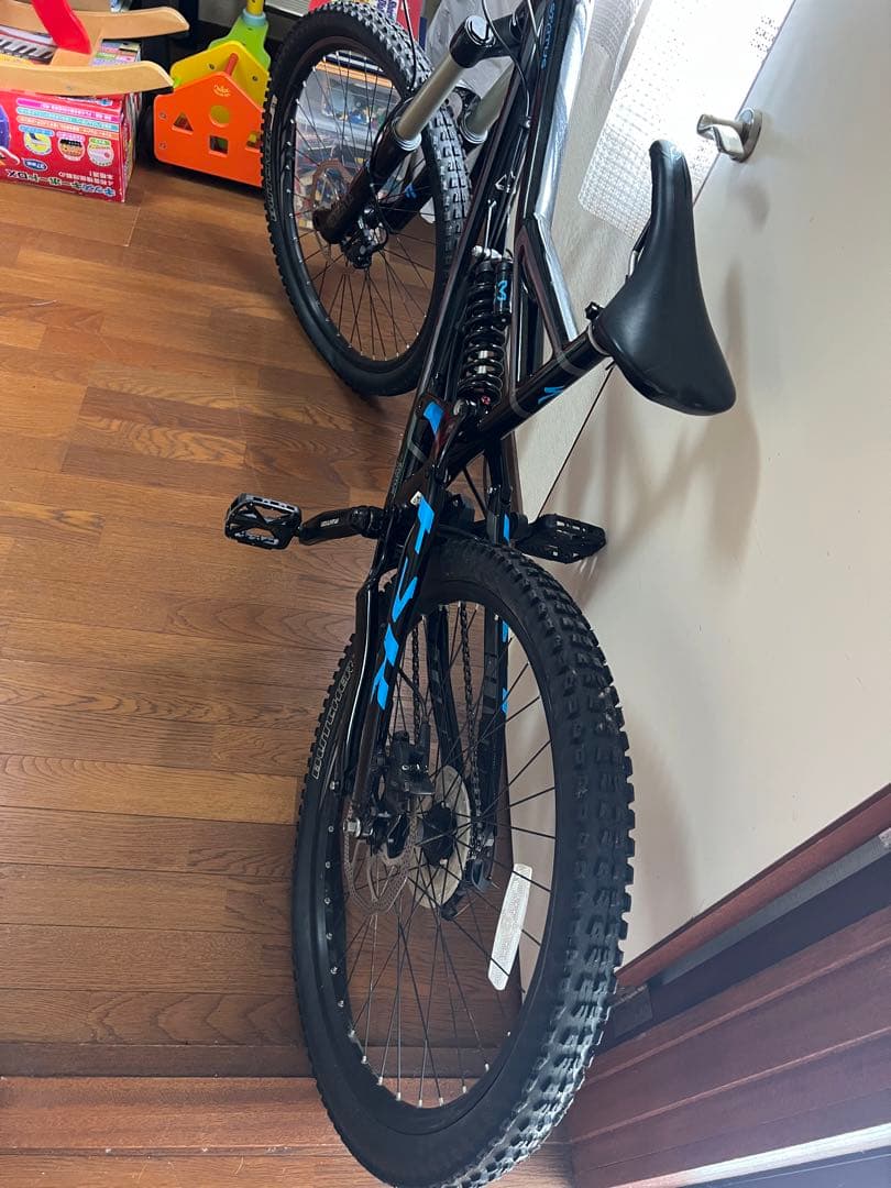 Specialized status 2014 L mtb 26 ダウンヒル - メルカリ