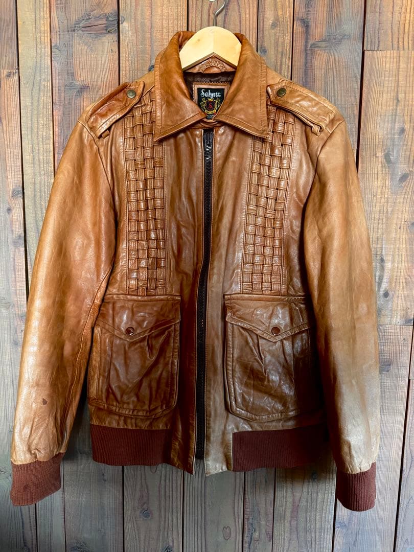 Schott ヴィンテージ　ホースハイド　レザージャケット Schott】ホースハイドレザー・ライダース【エイジングが醸し出す深み